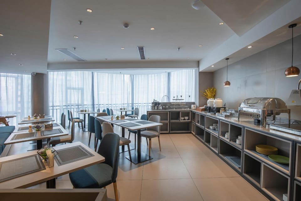 Home Inn Selected Hotel (Chuzhou Suning Plaza Branch) Hotel in Jiangsu