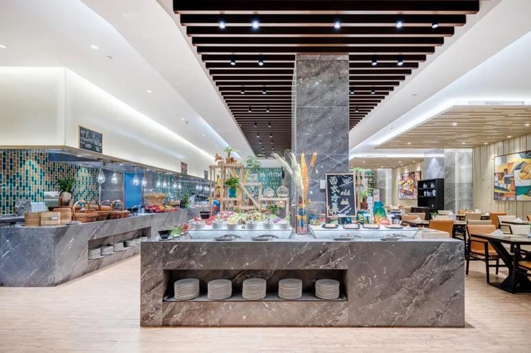 Howard Johnson by Wyndham Leonora Plaza Shanghai Hotel in Shanghai