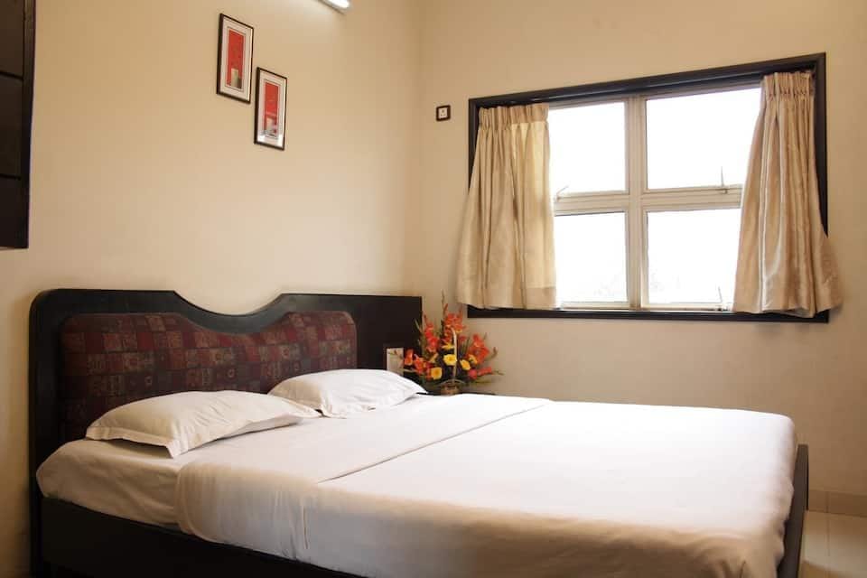 Suhashini Palace Hotel in Mysuru