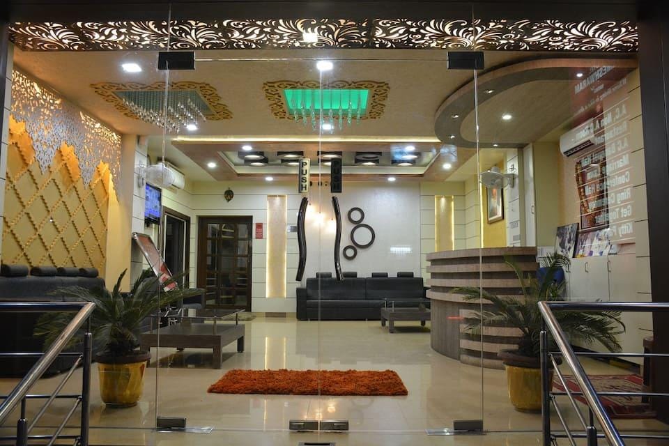 Hotel Rameshwaram Vatika Hotel in Varanasi