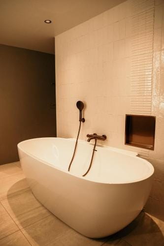 Fortuna Suites Hotel in Middelburg
