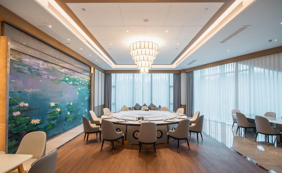 Jinhu Water Forest · Gangfu Junlan Hot Spring Resort Hotel Hotel in Jiangsu