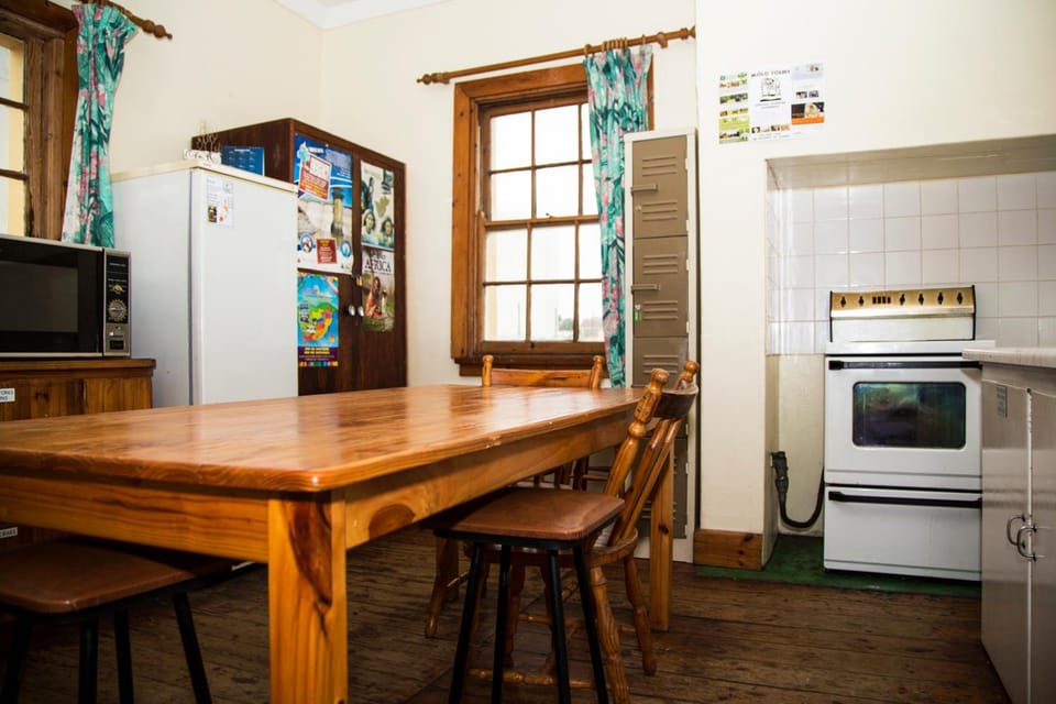 Jikeleza International Backpacker Lodge Hostel in Port Elizabeth