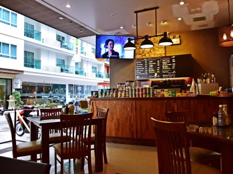 Coffee shop