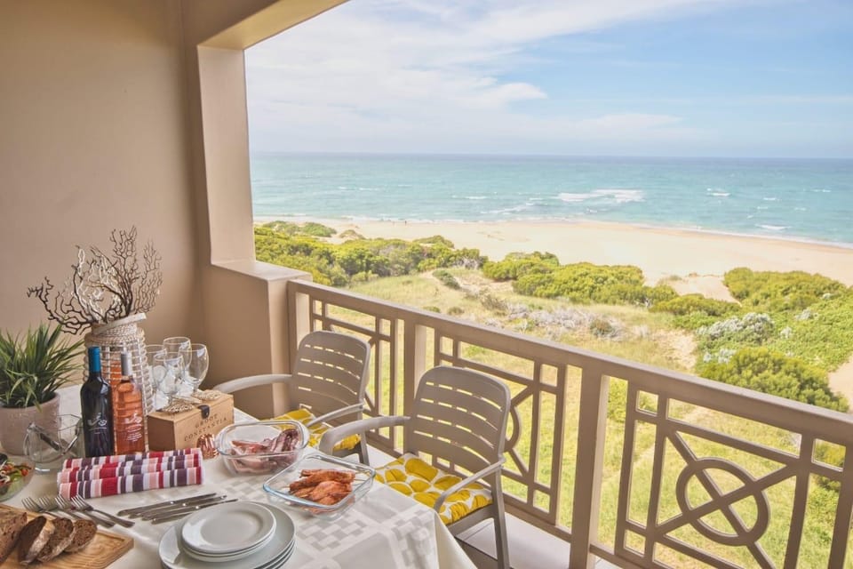 Milkwood Beachfront Acommodation 317,J'Bay Resort in Eastern Cape