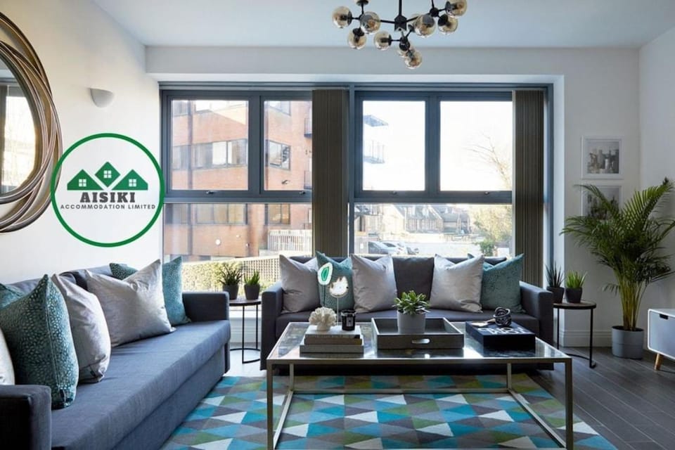 Upton Road Apartments Hotel in Watford
