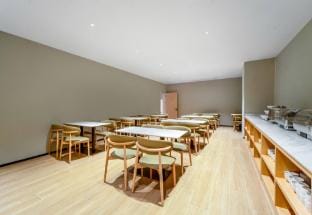 LBED Designer S Hotel (Lishui Shuige Development Zone International Auto City Branch) Hotel in Zhejiang