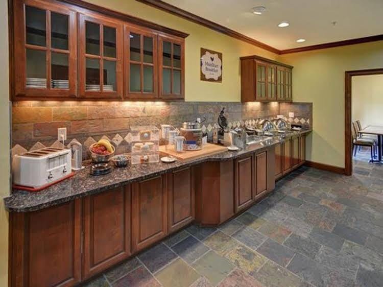 MainStay Suites Hotel in Wichita Falls