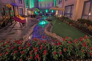 Maison New Century Hotel Hotel in Zhejiang