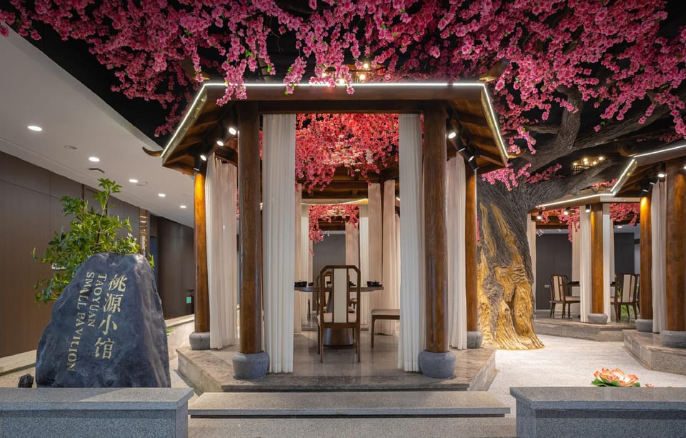 Luyin Elegant Resort Hotel Hotel in Zhejiang