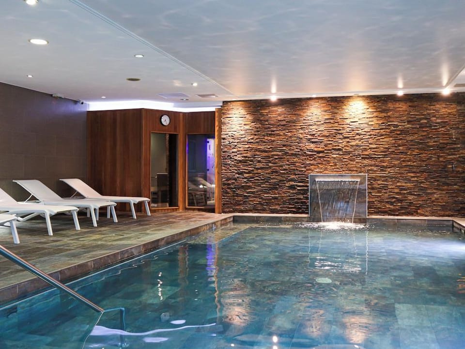 Clarion Hotel Chateau Belmont Tours Hotel in Tours