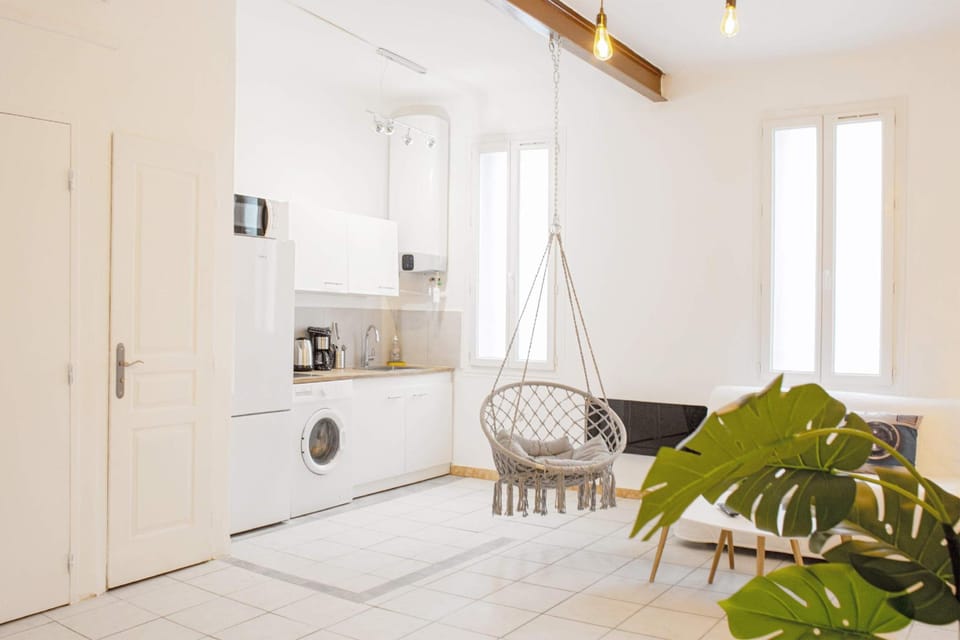GregBnb - Le Valbourdin - Toulon Ouest Hotel in Toulon