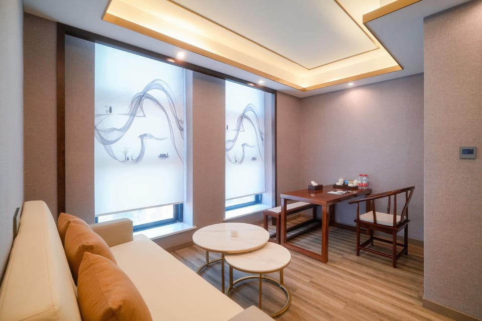 Tonglu Ganghui Jinglan Hotel Hotel in Hangzhou