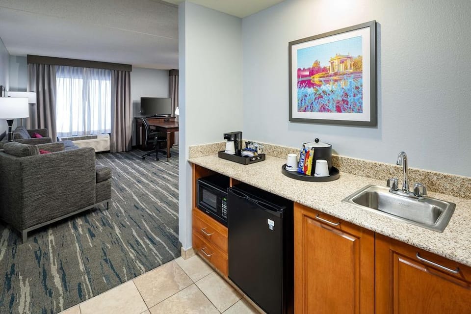 Hampton Inn & Suites Forest Park Hotel in Saint Louis