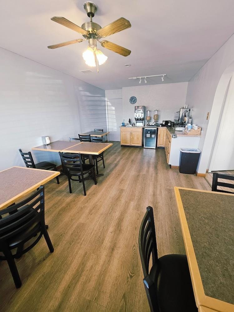 Budget Host Hotel in Sheridan