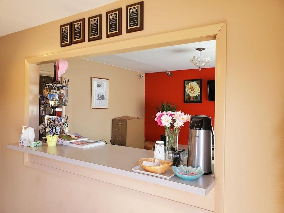 Budget Host Hotel in Sheridan