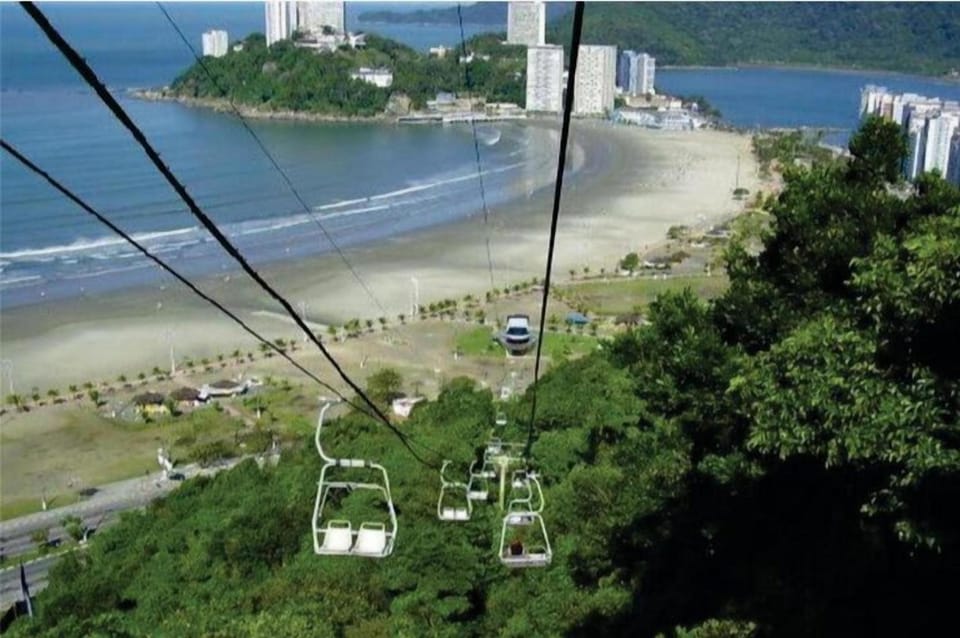 Frente ao mar Hotel in Santos