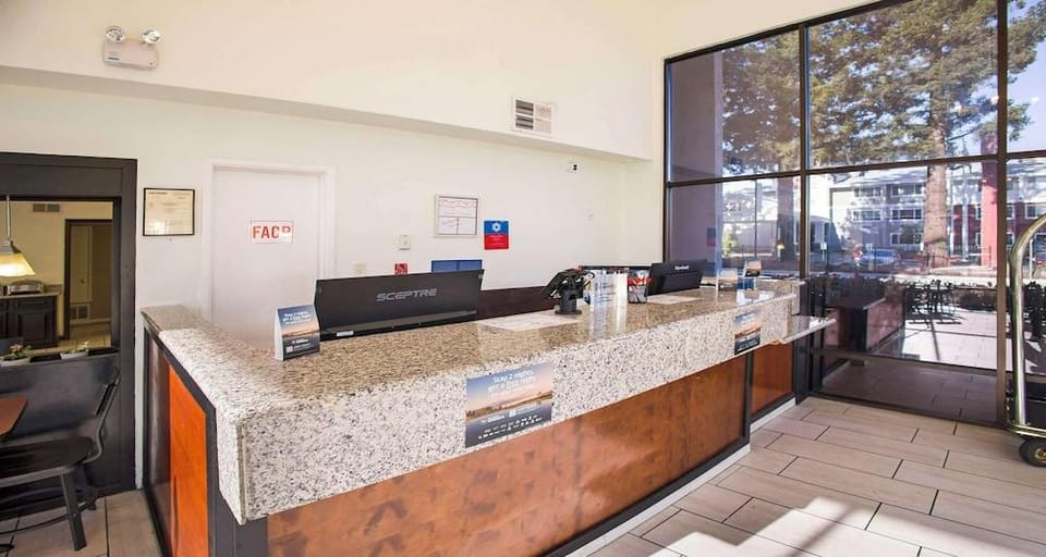 Ramada Limited Hotel in Sacramento