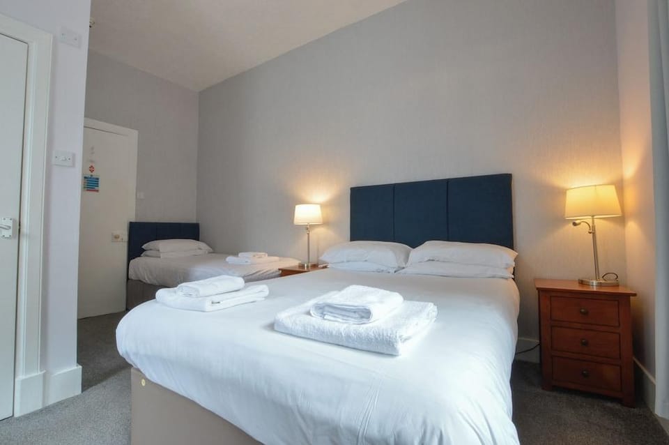 Strathnaver Hotel in Oban