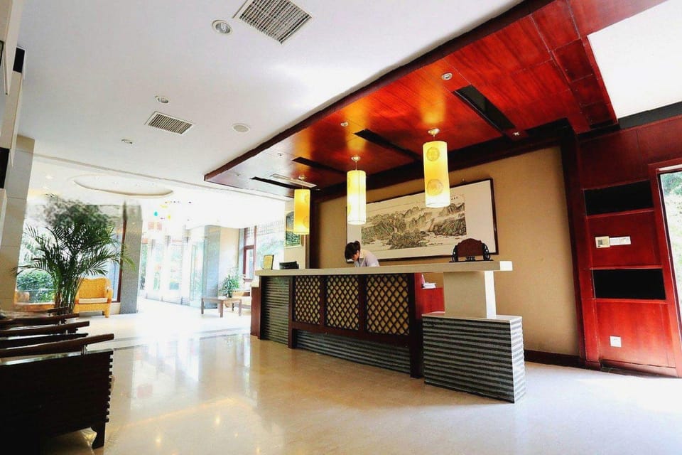 Jasmine Garden Resort Hotel in Nanjing