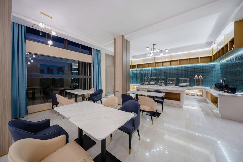 Xisiwei Hotel (Wuhu Nanling County Chengdong Life Plaza Branch) Hotel in Zhejiang