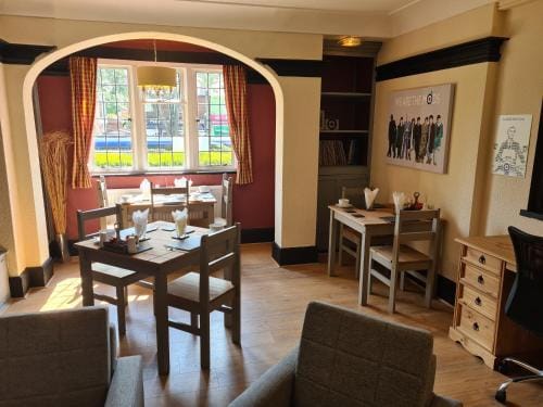 Tudor Lodge Hotel Hotel in Nottingham