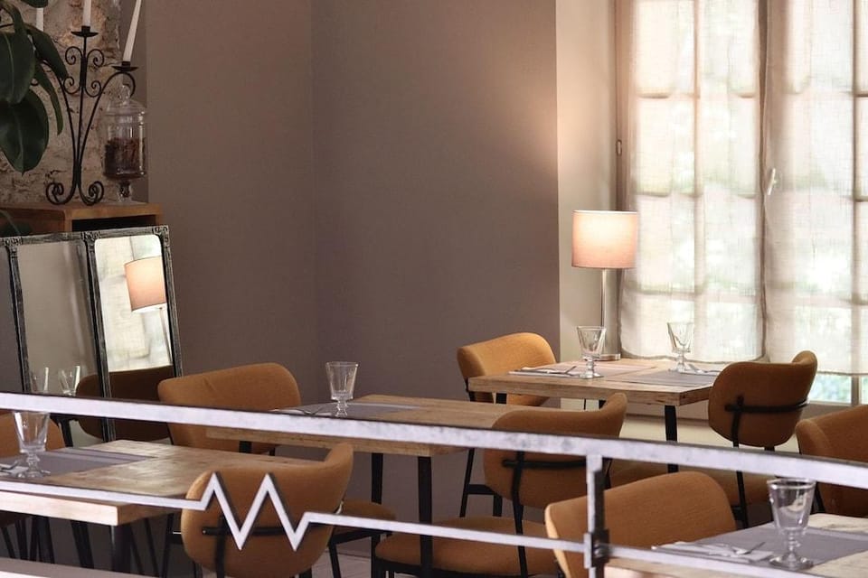 Inter-Hotel Le Pre Galoffre Hotel in Nimes