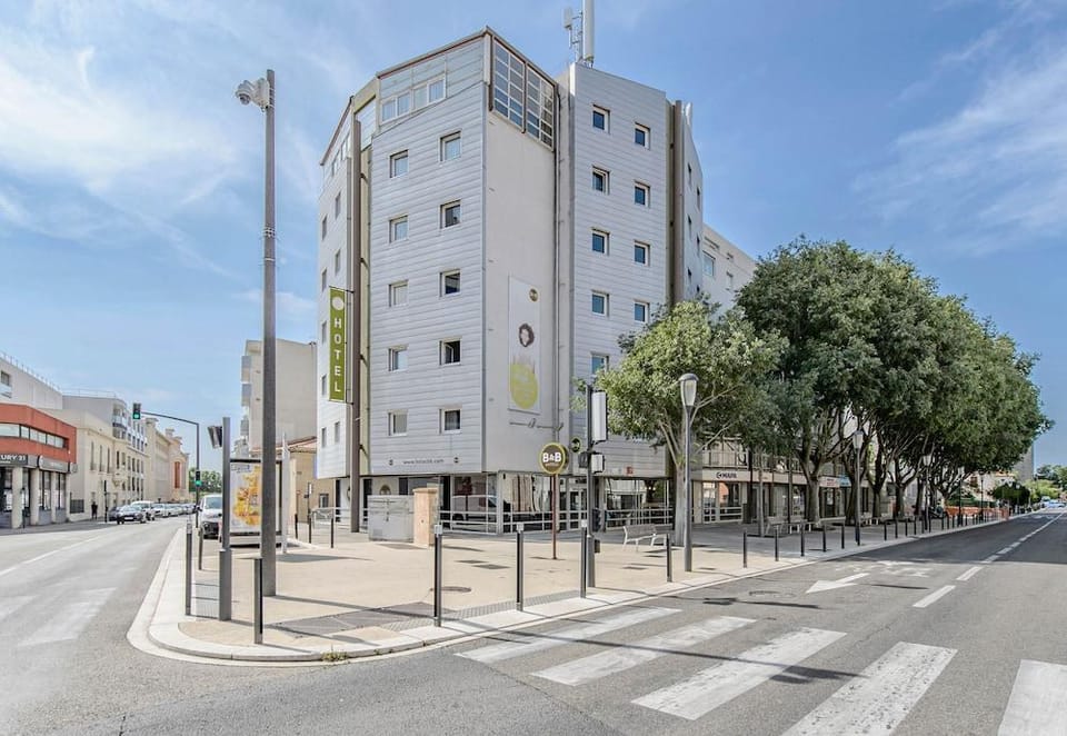 B&B Hotel NIMES Centre Hotel in Nimes