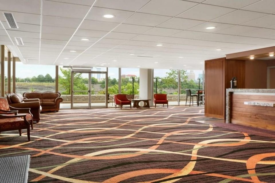 Michael's Inn Hotel in Niagara Falls