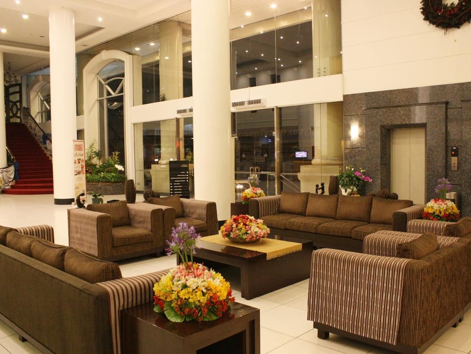 Hotel Supreme Convention Plaza Hotel in Baguio