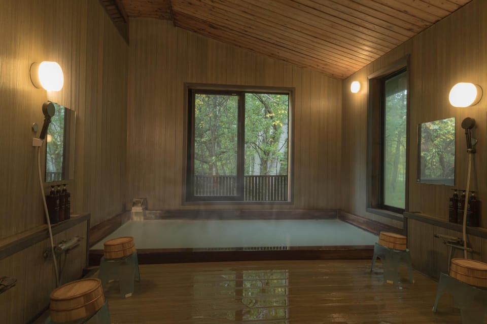 Hot spring bath