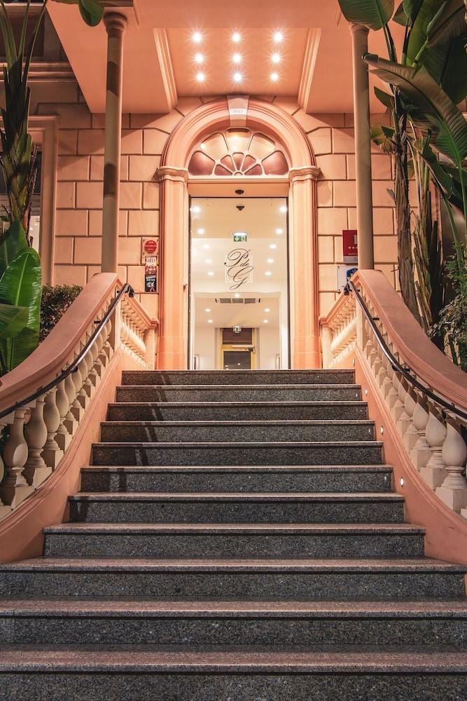 Hotel Prince de Galles Menton Hotel in Roquebrune-Cap-Martin