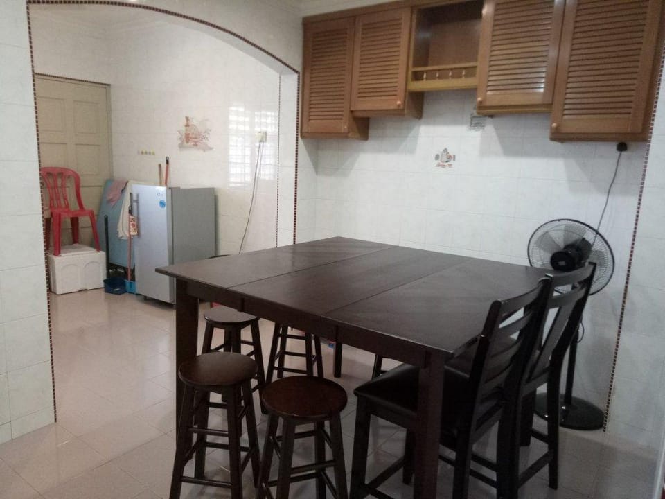 Malacca Holiday House Hotel in Malacca
