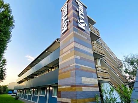 LISIEUX Hotel in Lisieux