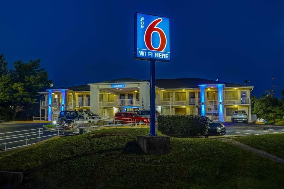 Motel 6 Hotel in Lexington