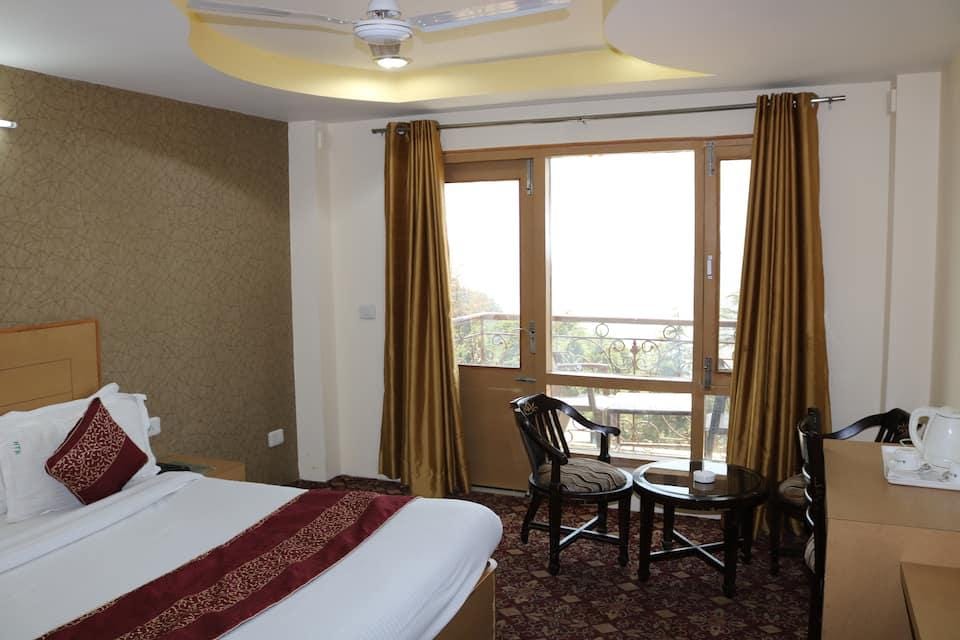 Hotel Trinetar Resort Hotel in Punjab