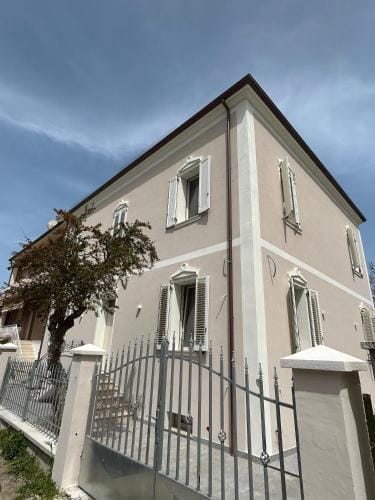 Seaside - A Due Passi Dal Mare Hotel in Fano