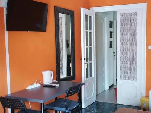 Suite Brignole - Celine Hotel in Genoa