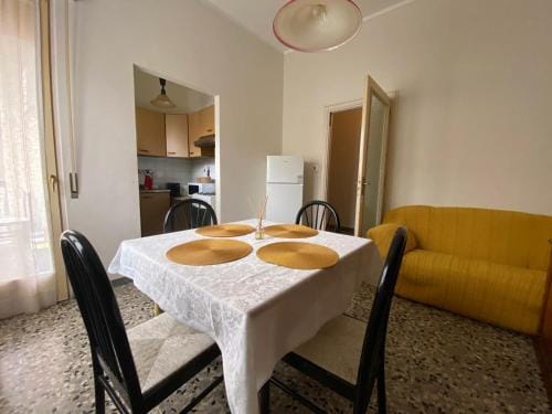 Cuneo room Hotel in Cuneo