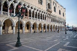 Exclusive Venice Kingsclass Hotel in Venice