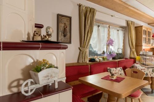 Garni Val de Grepa Hotel in Pozza di Fassa