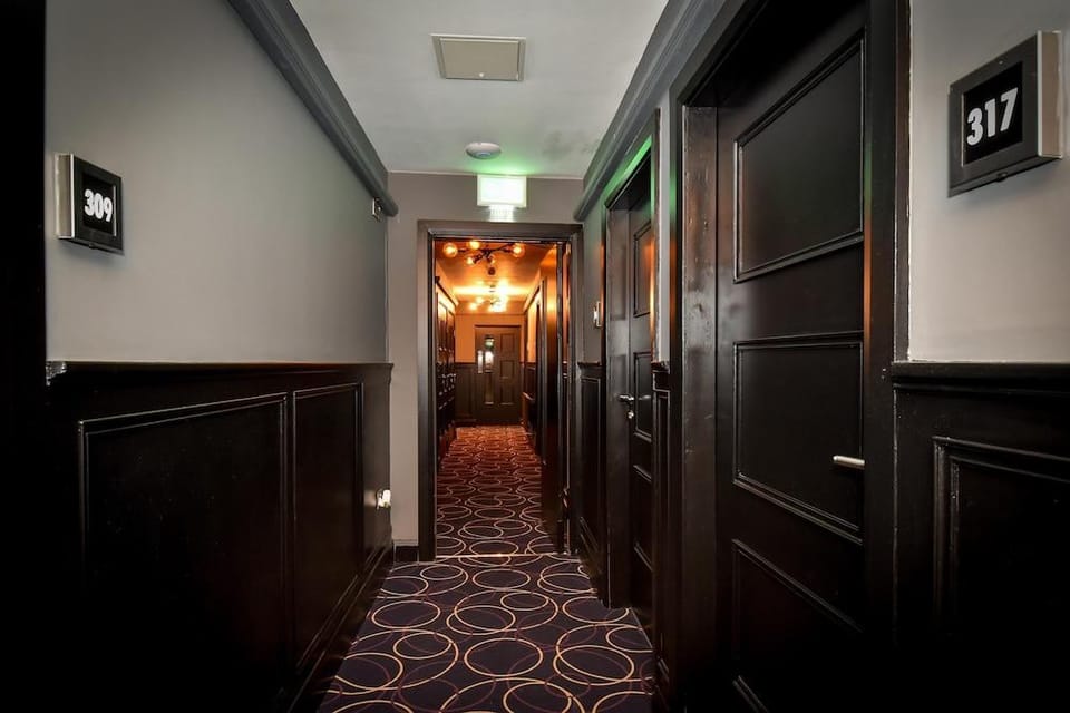 Bunk Boutique Hostel Hotel in Galway