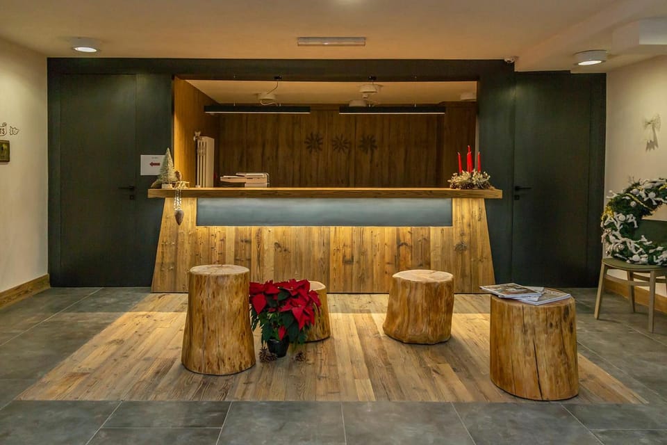 Hotel Petit Palais Hotel in Breuil-Cervinia