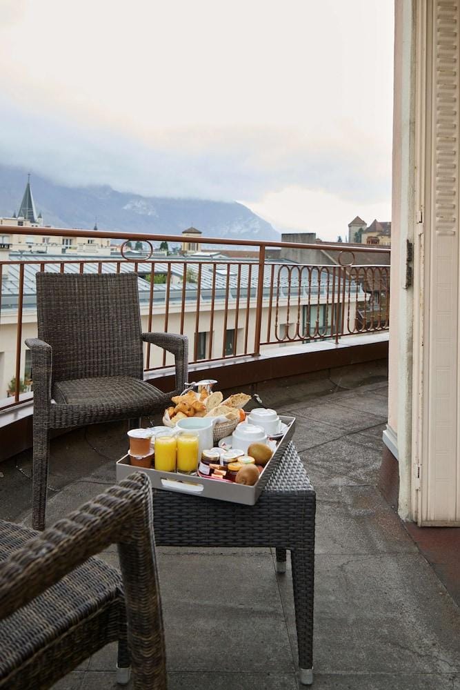 BEST WESTERN Hotel Carlton Hotel in Annecy