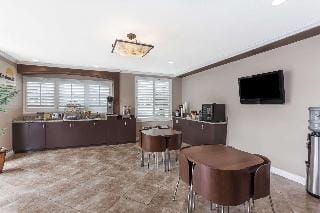 Days Inn & Suites by Wyndham Anaheim Resort Hotel in Garden Grove