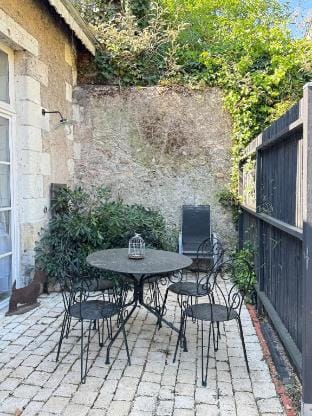 Gîte la dépendance  Hotel in Tours