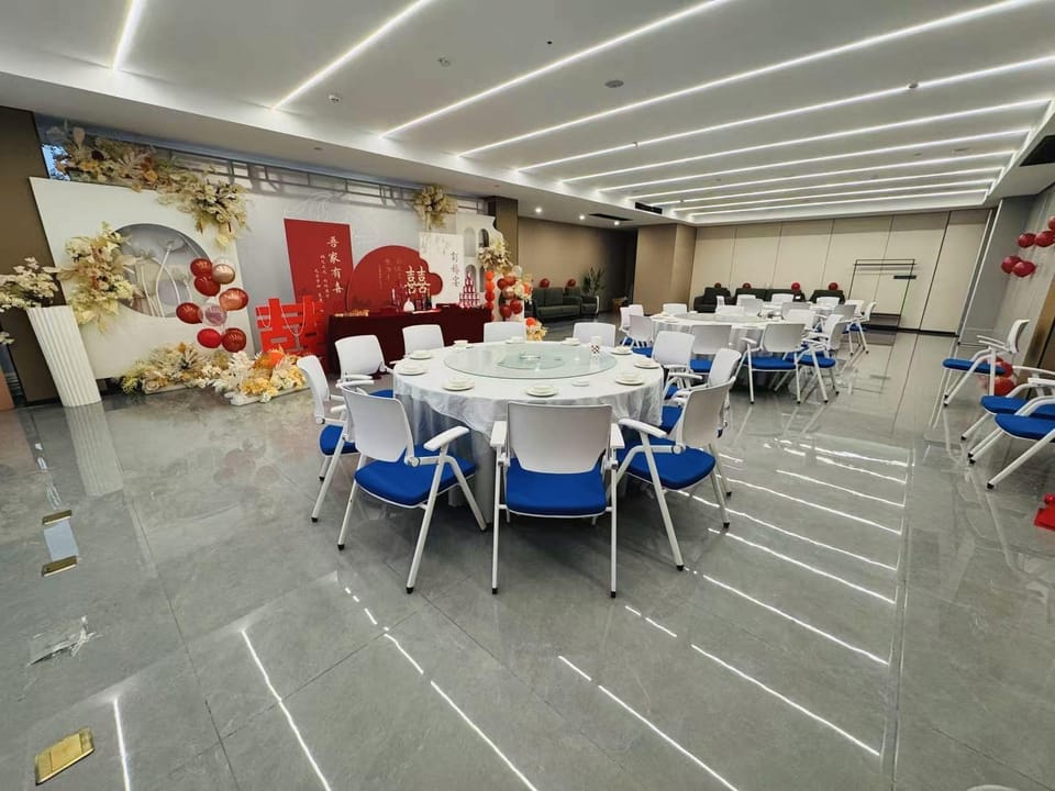 Holiday Inn New World Hotel in China