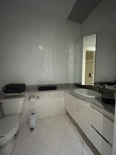 Modern room with balcony Hotel in Mexico City