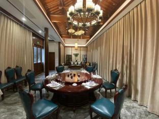 Zhenjiang Yiyuan Hotel Hotel in Jiangsu