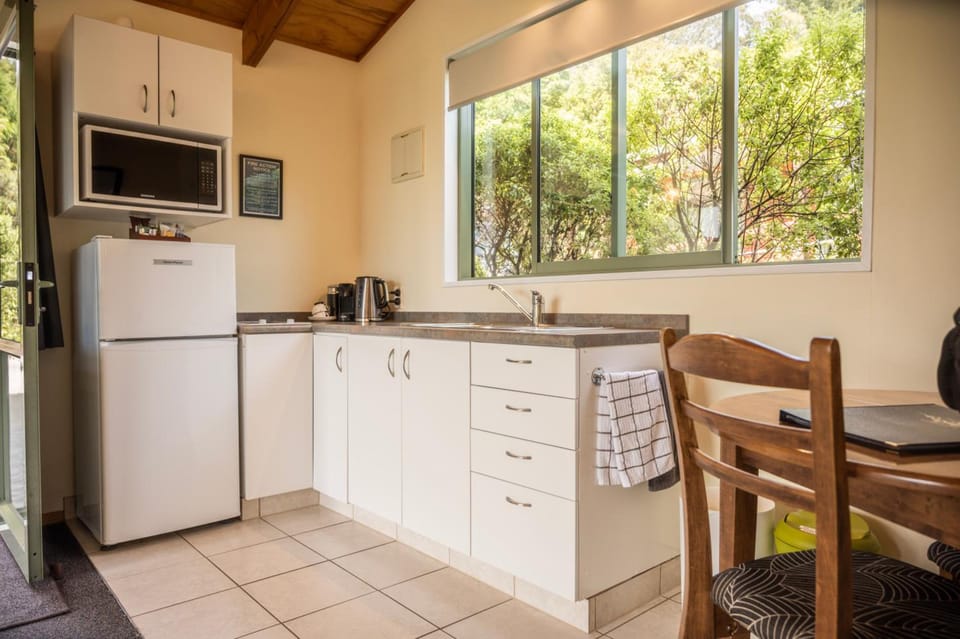 Goldfield Suites Motel in West Coast